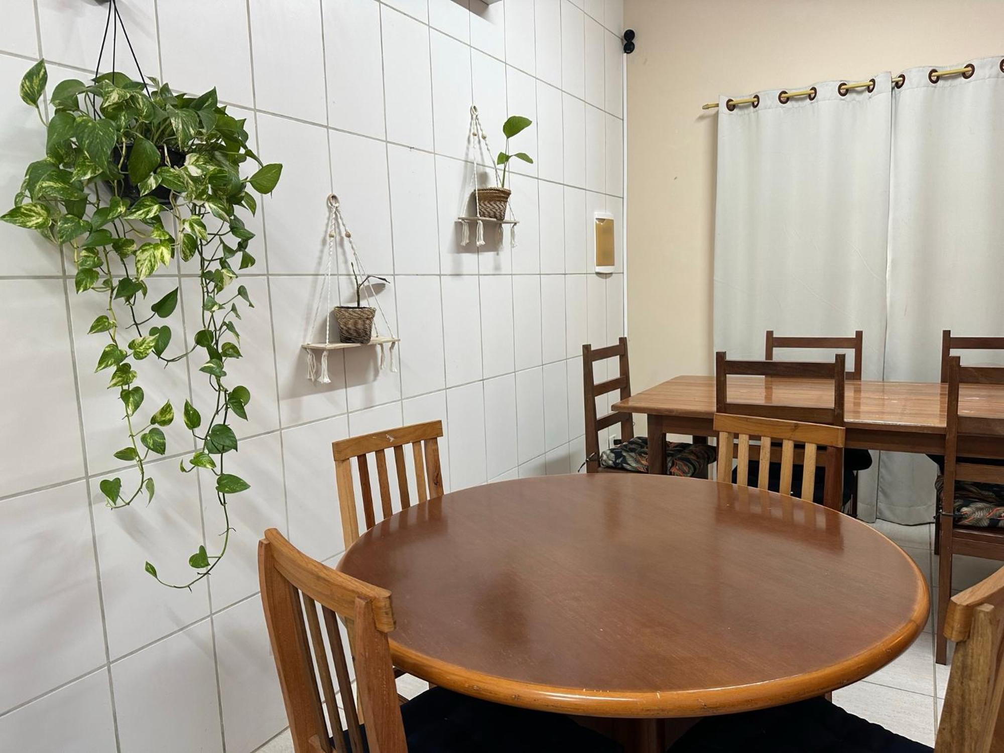 Acomodação com café da manhã  Atlantica Ubatuba